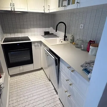 Apartman With Wifi Mareda, Novigrad - 27944 *